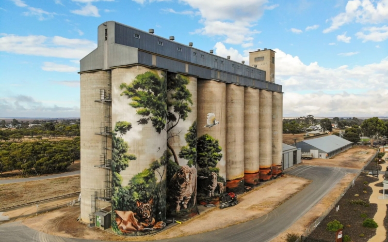 Karoonda Eric Edit1 1920w